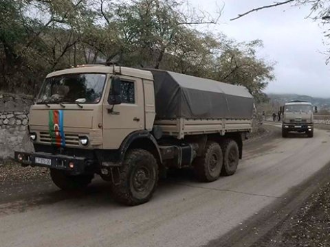 Hərbi karvanımız Qırmızı Bazardan KEÇDİ