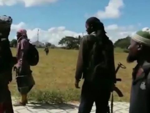 Radikal islamçılar Mozambikdə onlarla insanı öldürdü
