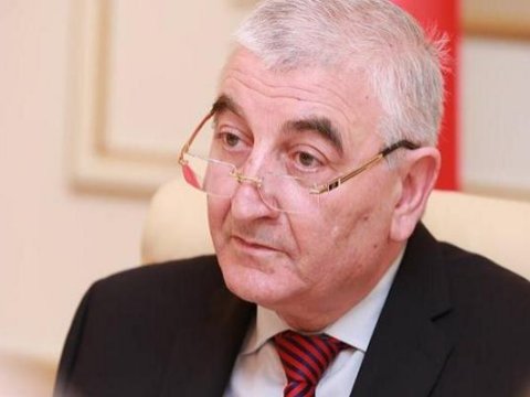 Prezident Məzahir Pənahovla bağlı sərəncam VERDİ