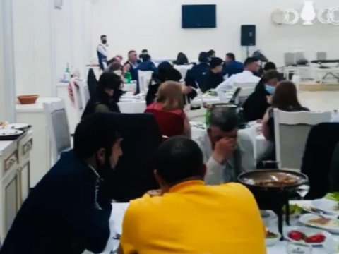 Bakıda toya gedən 35 nəfər CƏRİMƏLƏNDİ - FOTOLAR