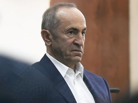 Koçaryan tanınmış şəxsləri ətrafına TOPLAYIR