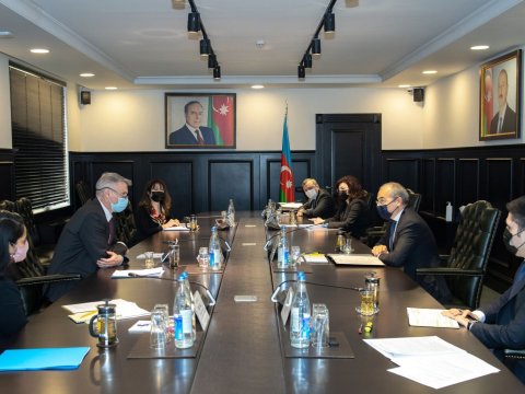 Mikayıl Cabbarov Dünya Bankının regional direktoru ilə görüşdü - FOTO