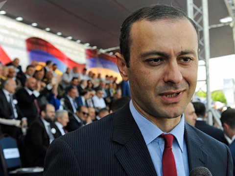 “Türkiyə bizim düşmənimizdir ya yox?” – sualına erməni məmurun CAVABI