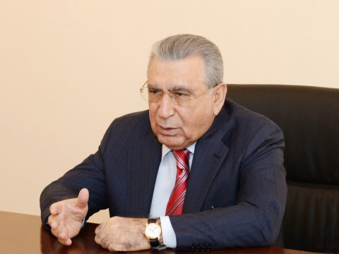 Deputat Ramiz Mehdiyevin fəaliyyətini sərt tənqid etdi - “Özünün qisasçı sistemini AMEA-ya da gətirib”