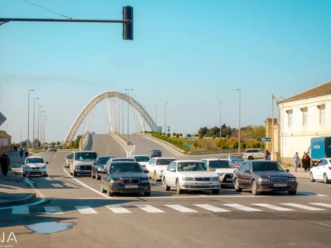 Binə qəsəbəsində yeni işıqforlar quraşdırıldı