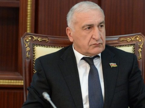 Daha bir deputat qalmaqalda: İş məhkəmədə - deputat isə təkzib edir