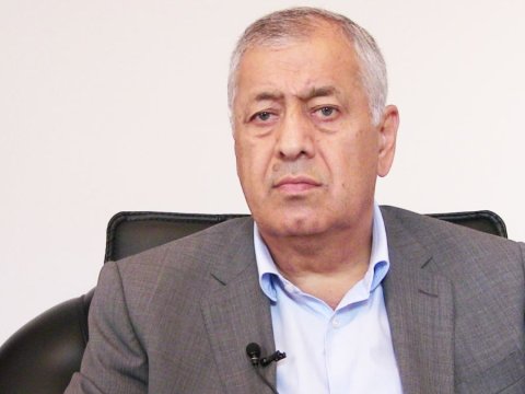 Vahid Əhmədovun vəziyyəti stabilləşib