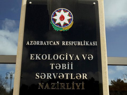 Nazirlik rəsmisi: Bakının yalnız 50-55 faizində kanalizasiya şəbəkəsi var