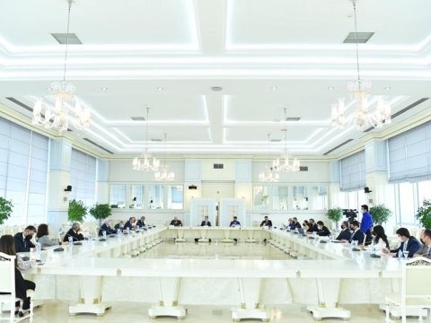 Parlamentdə Milli Koordinatorun məruzəsi müzakirə olunub