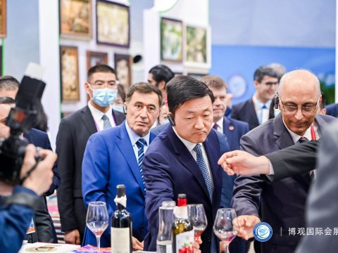 Gəncə ilə Çinin Çindao şəhəri arasında yeni əlaqələr qurulur 