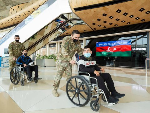 Ağır yaralanan daha 13 qazi Türkiyəyə göndərilib - FOTO