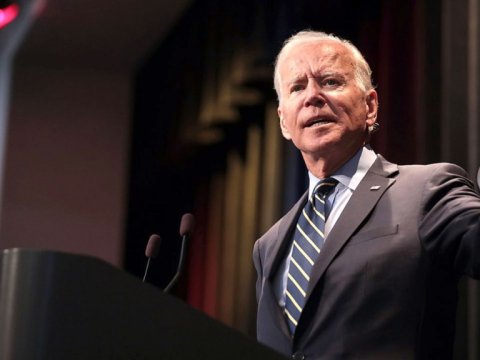 Baydenin “erməni soyqırımı” ifadəsi lirəni 3,5% UCUZLAŞDIRIB