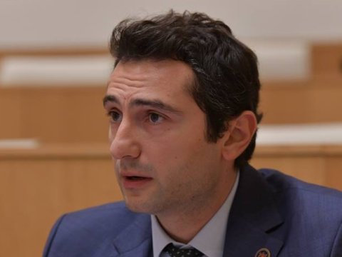 Gürcüstan parlamentinə yeni sədr seçildi