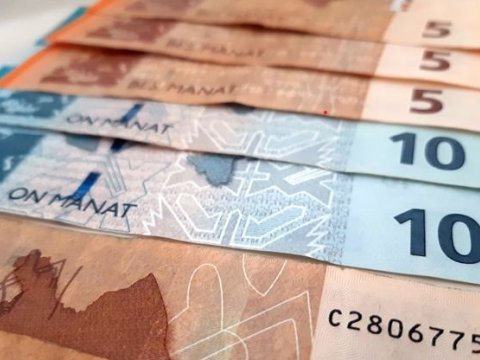 Manatın məzənnəsi sabit qaldı
