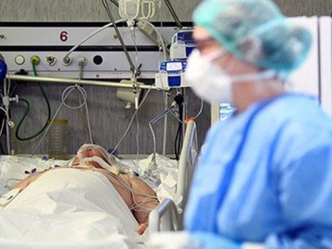 ÜST: Koronavirusun “Hindistan ştamı” xüsusilə təhlükəlidir