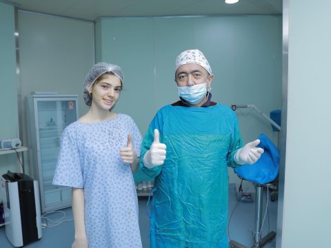 Tibb universitetin 8 tələbəsi pulsuz əməliyyat olundu - FOTOLAR