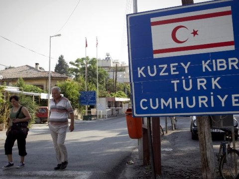 Yunanlar Kiprlə bağlı türklərin təklifini QƏBUL ETMƏDİ
