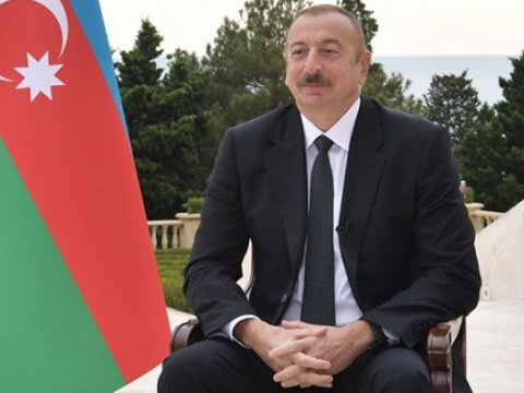 İlham Əliyev pravoslav xristianlarını təbrik etdi
