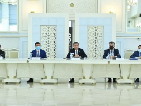 Deputatlar ipoteka ilə bağlı hüquqi boşluqları aradan qaldıran sənədləri müzakirəyə çıxardı
