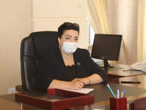 Deputat vətəndaşları qəbul etdi - FOTOLAR