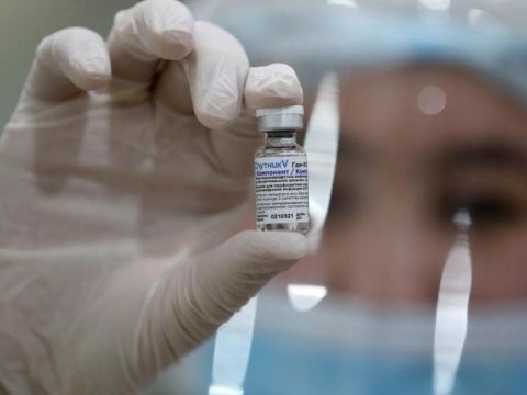 Azərbaycana “Sputnik V” vaksininin ilk partiyası gətirilir