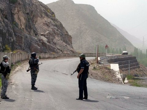 Bişkek və Düşənbə qoşunları münaqişə zonasından geri çəkdi