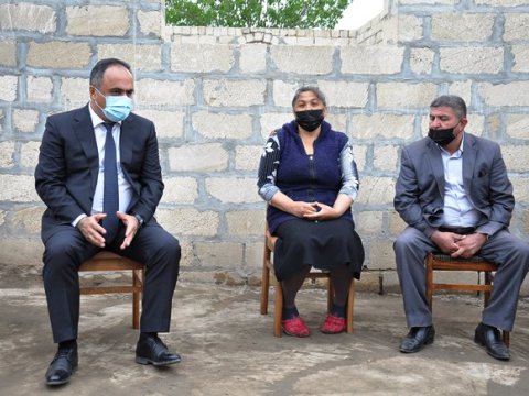 İcra başçısı itkin düşən hərbçimizin ailəsində olub - FOTOLAR