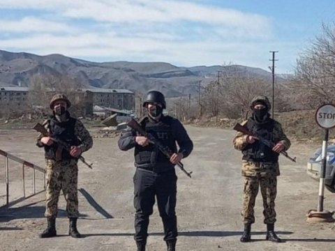 Azad olunan əraziyə keçmək istəyən koronavirus xəstəsi saxlanıldı