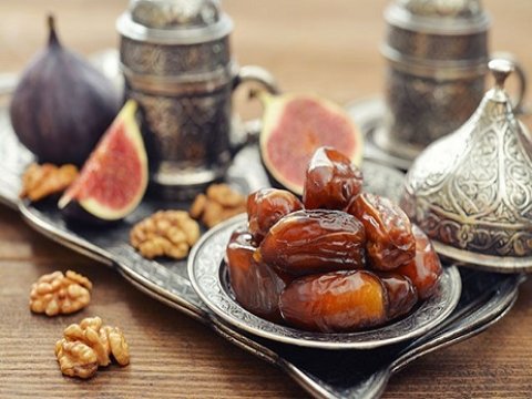 İmsakda mütləq yemək lazımdır! – Diyetoloqdan ÇAĞIRIŞ 