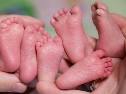 25 yaşlı qadın birdəfəyə 9 uşaq DOĞDU - FOTO  