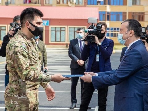 Şəhid ailələri və Qarabağ əlillərinə verilən mənzillər niyə “kupça”sızdır?.. - PROBLEM 