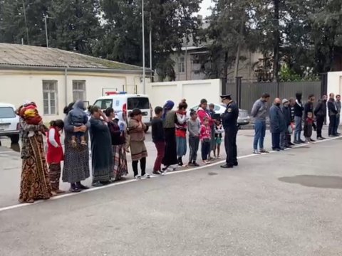 Polis 31 nəfər avara və dilənçini saxladı...  