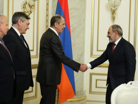 Paşinyan-Lavrov görüşü başladı – FOTO