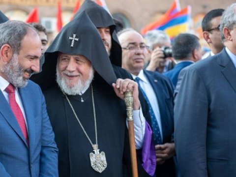 Hay kilsəsinin xisləti... - III YAZI