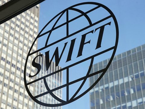 Rusiya “Swift” sistemindən çıxarılsa, Azərbaycanı hansı risklər gözləyir?