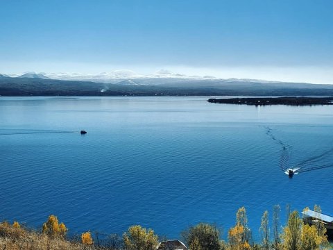 Göyçə gölünün taleyi Azərbaycandan ASILIDIR