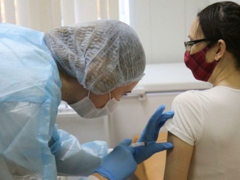 “Hər üç müəllimdən ikisinə vaksin vurulub” - Nazir