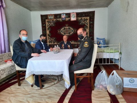 Daşkəsəndə 96 yaşlı veteran evində təbrik edildi