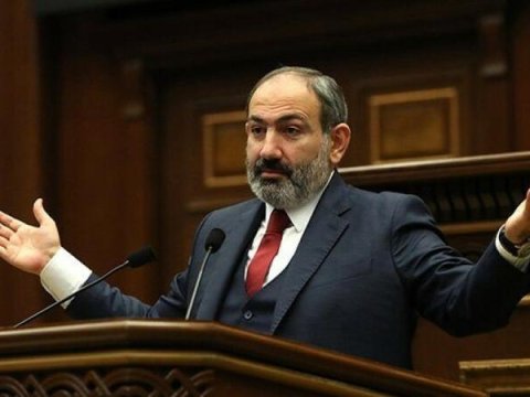 Ermənistan parlamenti yenidən toplaşır - Paşinyanın taleyi həll olunacaq