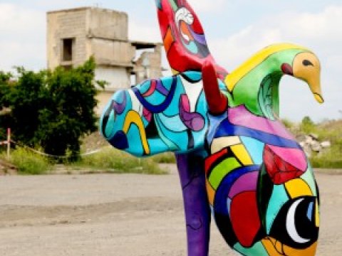Azad olunan ərazilərdə “Xarı bülbül” maketləri ərsəyə gətirildi - FOTOLAR