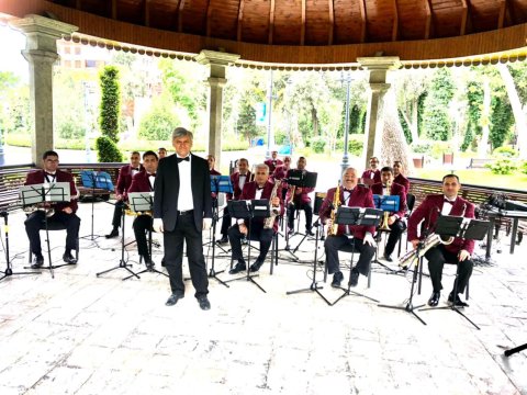 Bakı Dövlət Sirkinin orkestr heyətinin səyyar çıxışı olub