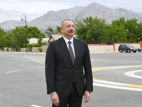 Naxçıvanda olan hərbi texnika bəzi qabaqcıl ölkələrin texnikalarından üstündür - Prezident