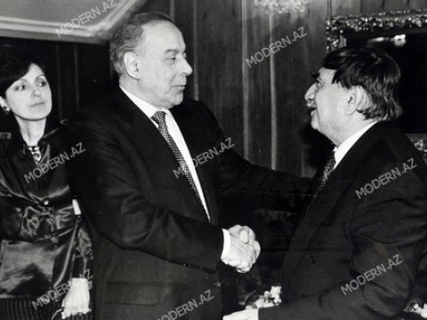 Heydər müəllimin sağlığına - Qabilin zarafatları - VİDEOLAR