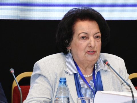 Qadın Ağsaqqallar Şurasının üzvü olursa, kişi niyə Ağbirçəklər Şurasının üzvü olmasın - MÜZAKİRƏ