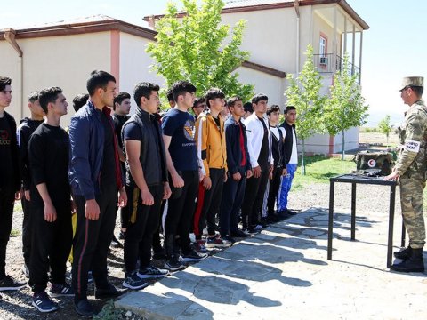 Məktəblilər təlim mərkəzlərindəki praktiki məşğələlərdə iştirak ediblər - FOTOLAR