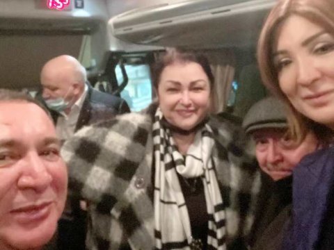 Tanınmış ictimai xadimlər və jurnalistlər Şuşaya GETDİLƏR