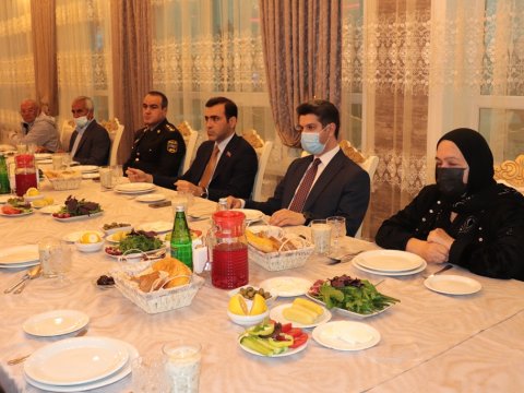 Naftalanda iftar süfrəsi təşkil edilib