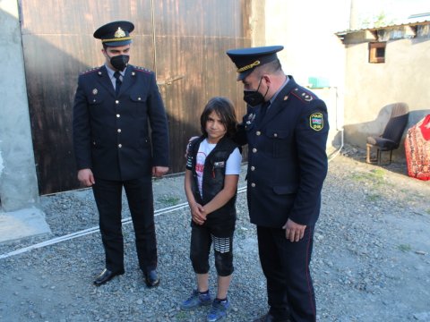 Polislər Mingəçevir və Zaqatalada bu şəxsləri ziyarət etdilər - FOTO
