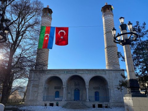 Şuşada bayram namazı qılınır – VİDEO