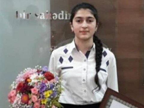 İmtahanda ən yüksək bal toplayan şagird - FOTO